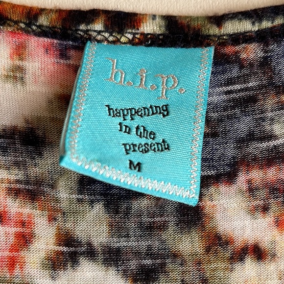 2/15 Vintage off the shoulder T-shirt size medium - Picture 2 of 4